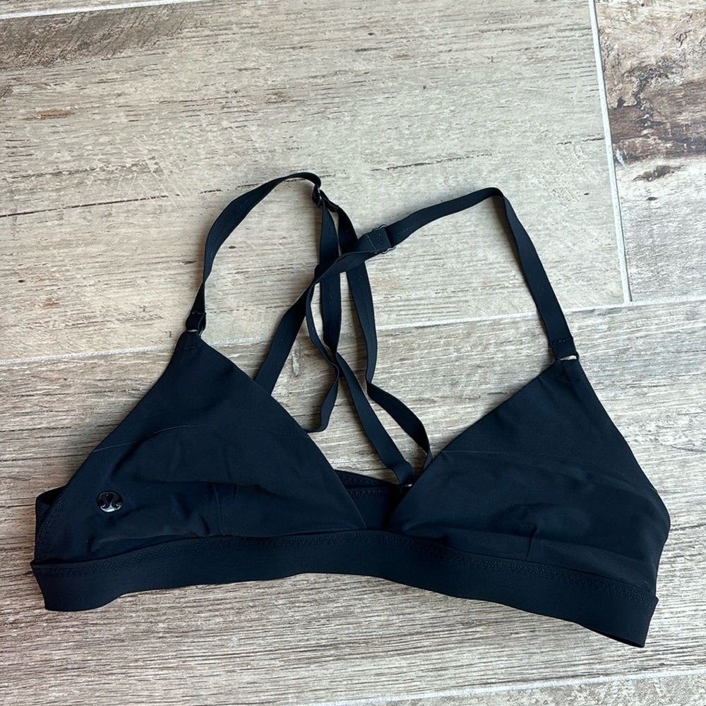 black lululemon bikini top